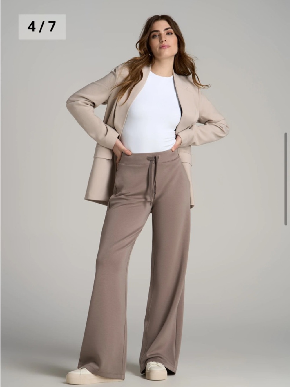 Relaxed Wide-Leg Drawstring Pants in Taupe